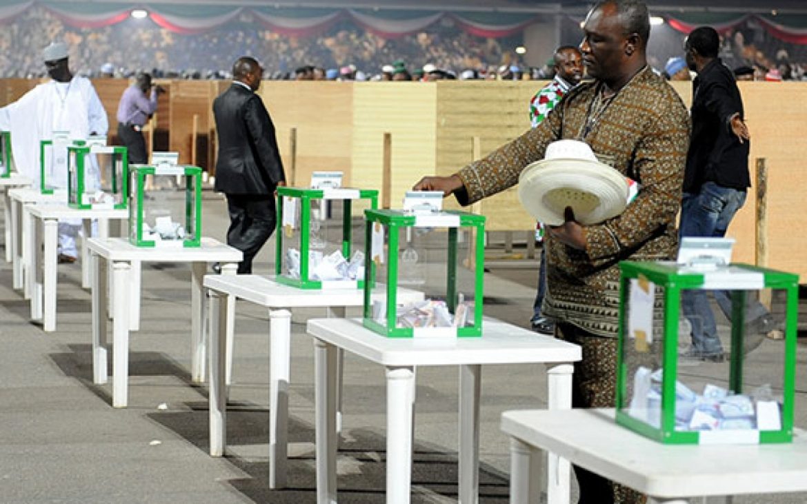Nigerian presidential candidates round off campaigns ahead of polls