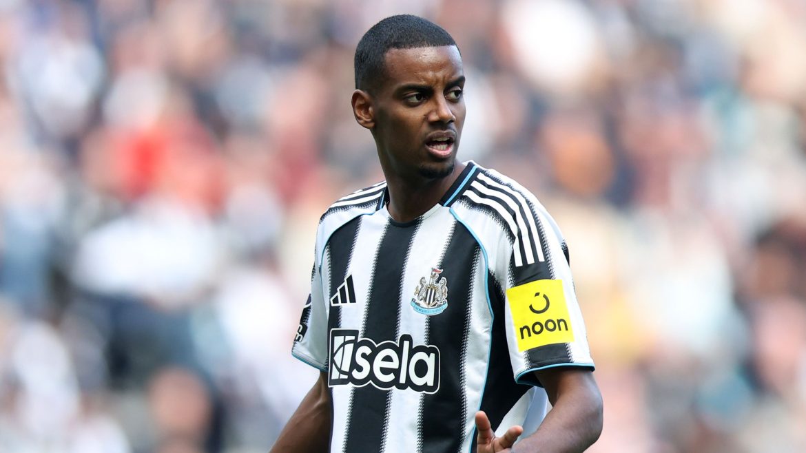 Newcastle’s wantaway striker Isak claims misinformation about him